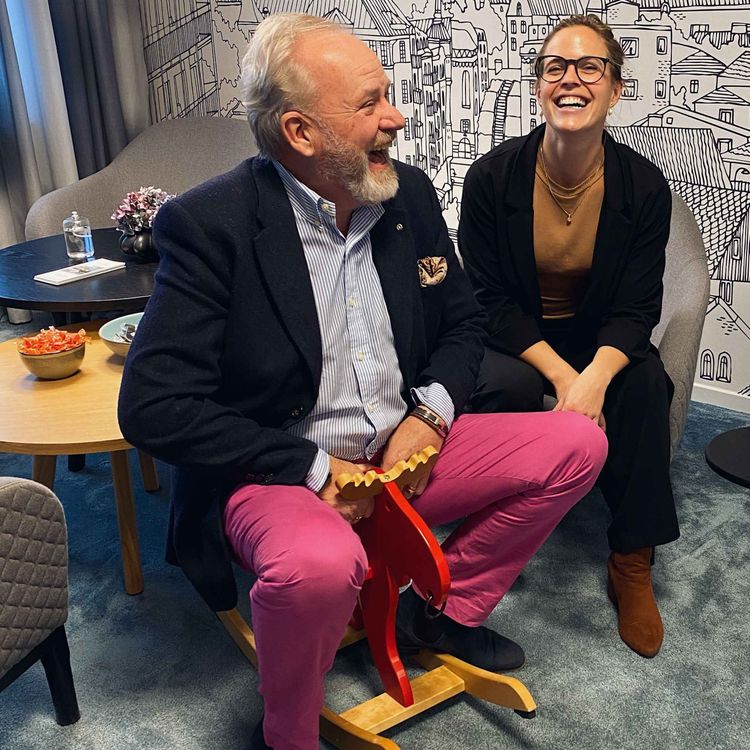 cover art for 9. Historisk tillbakablick