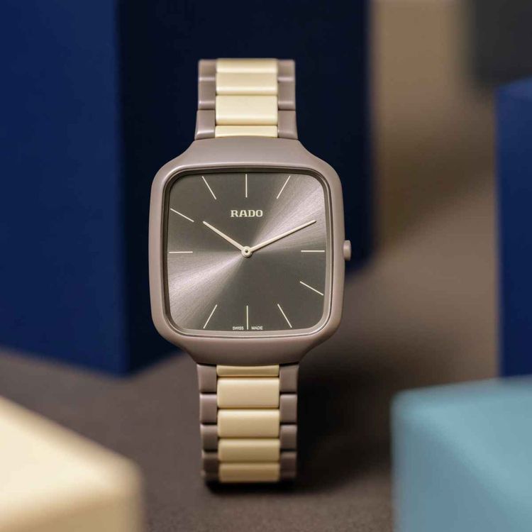 cover art for Ny Tudor Pelagos FXD, billigklokke fra Max Büsser og arkitektenes favoritt fra Rado