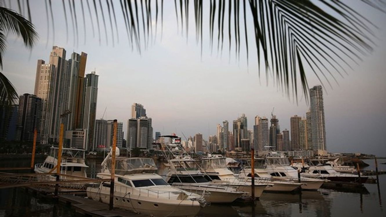 cover art for Unravelling how the secrecy industry works