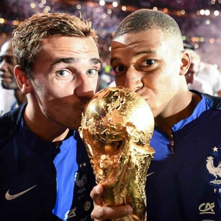 cover art for How To Win The World Cup - Squad Announcement