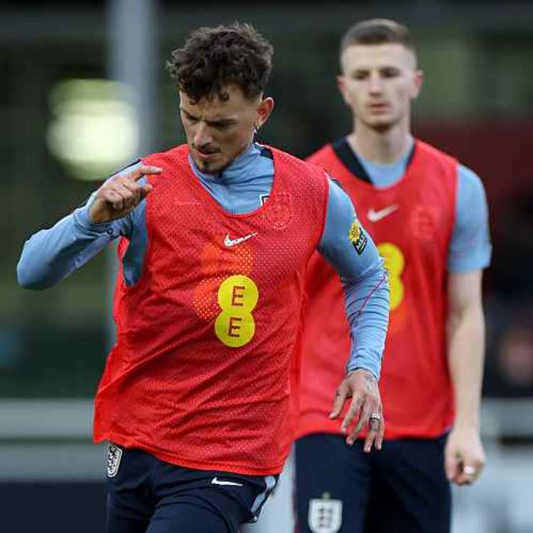 cover art for Ben White's controversial return & Tuchel's untouchable XI