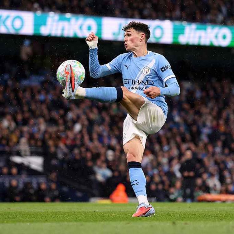 cover art for Can Man City catch Arsenal in Premier League title race?