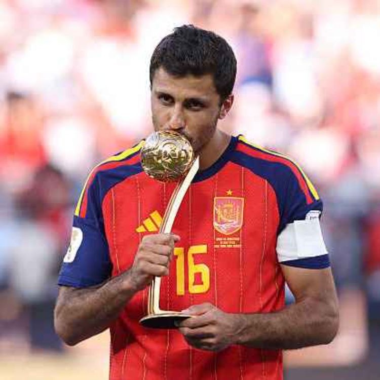 cover art for Transfer Insiders: Rodri going to Barcelona?!