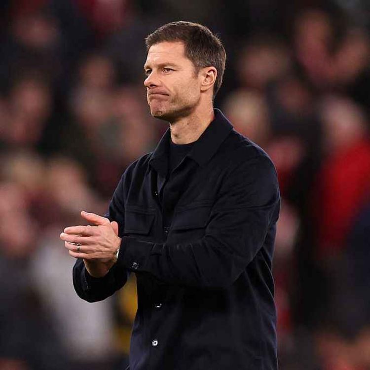 cover art for Liverpool Win, Chelsea Questions: Is Alonso Getting It Right?