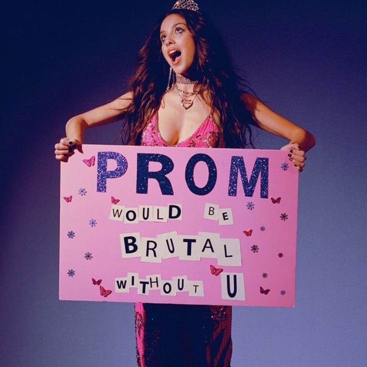 cover art for Olivia Rodrigo – traitor (live from SOUR prom)