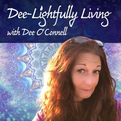 cover art for Dee-Lightfully Living