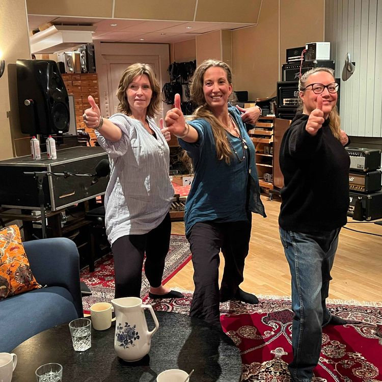 cover art for Johanna Cederstam en livsresa med yoga