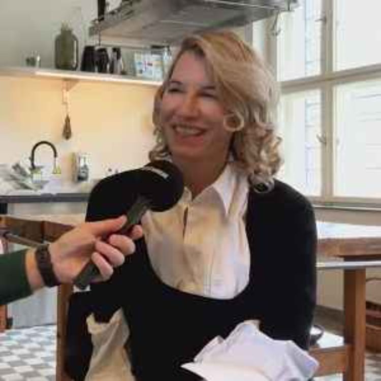 cover art for Correctiv-Gate: Mathilda Huss, die Inhabern der Potsdam-Villa, über den vermeintlichen «Geheimplan»