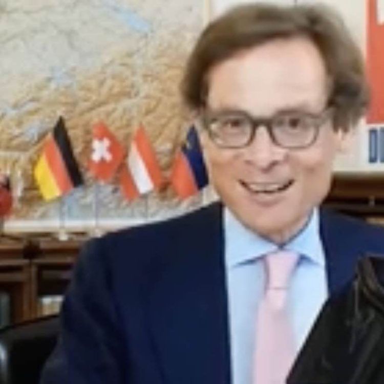 cover art for Verrohung, Verblödung? NZZ rechtfertigt Ermordung russischer Schriftsteller und Journalisten – Weltwoche Daily DE, 6.6.2025