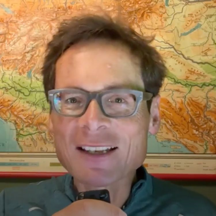 cover art for Irregeleitete F-16-Rakete: Neues zum Drohnenangriff gegen Polen – Weltwoche Daily DE