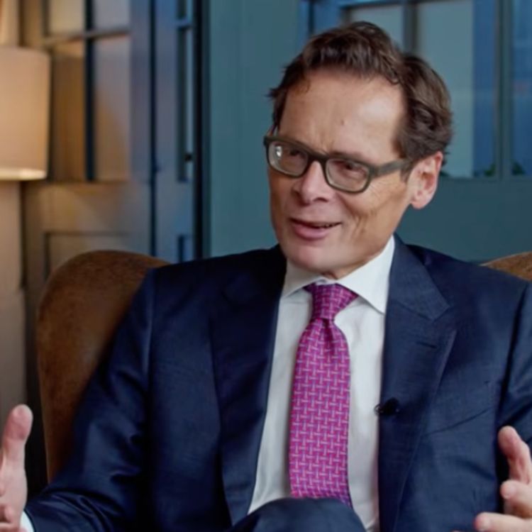 cover art for «Wenn ich dem Mainstream widerspreche, liege ich meistens richtig»: Roger Köppel im Gespräch mit Marc Friedrich