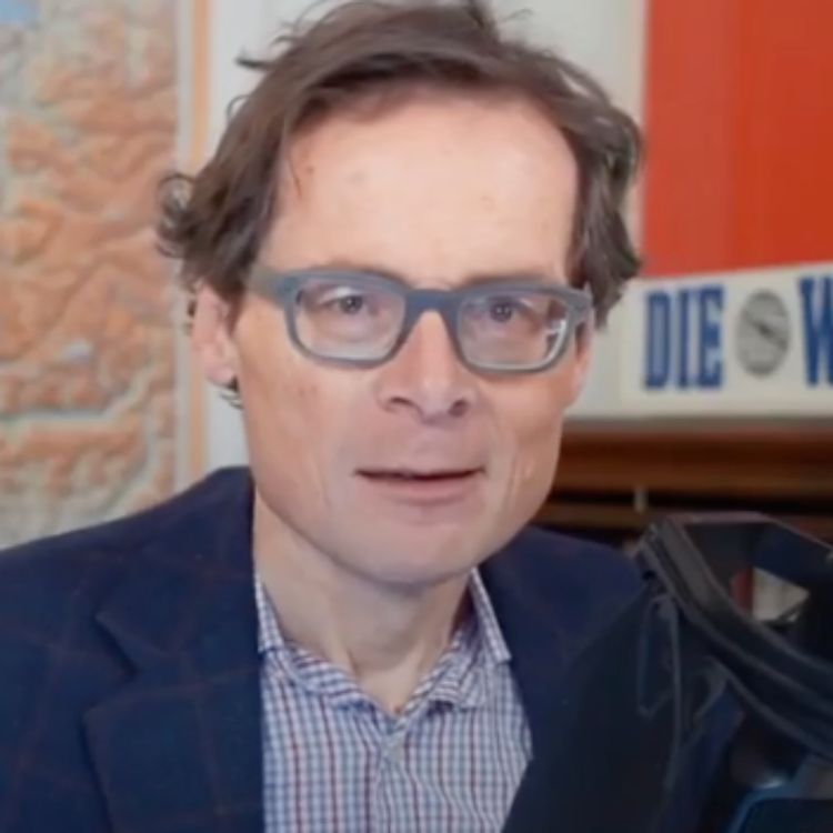 cover art for Trump fordert Nato-Einsatz gegen den Iran – was sagen Schweizer Nato-Turbos? – Weltwoche Daily CH