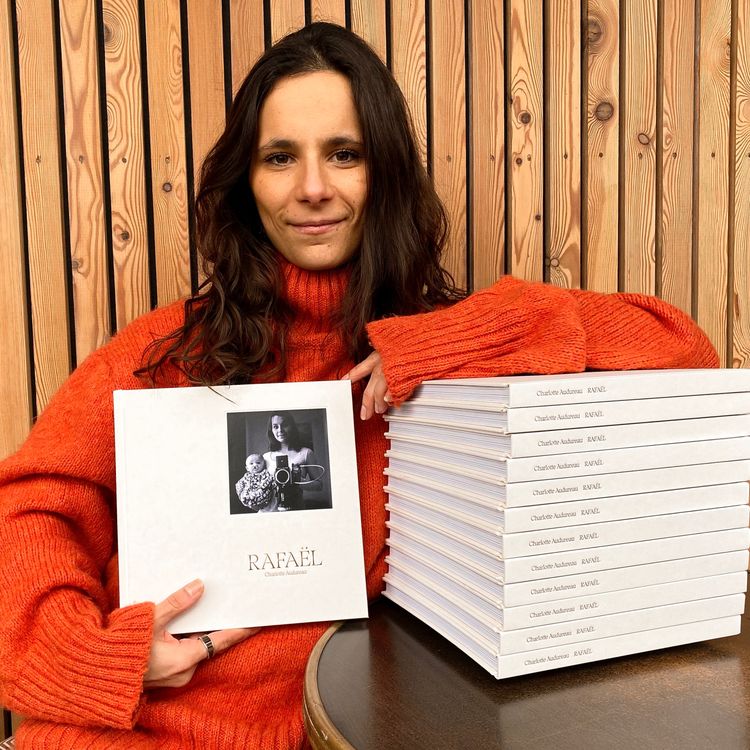 cover art for Charlotte Audureau, mère d'un enfant né avec une fente labio-palatine #88