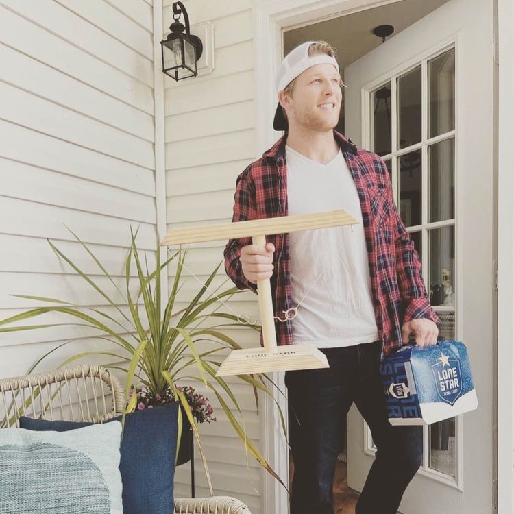 cover art for 03: Living the Craggy lifestyle with Kyle Czarnecki 