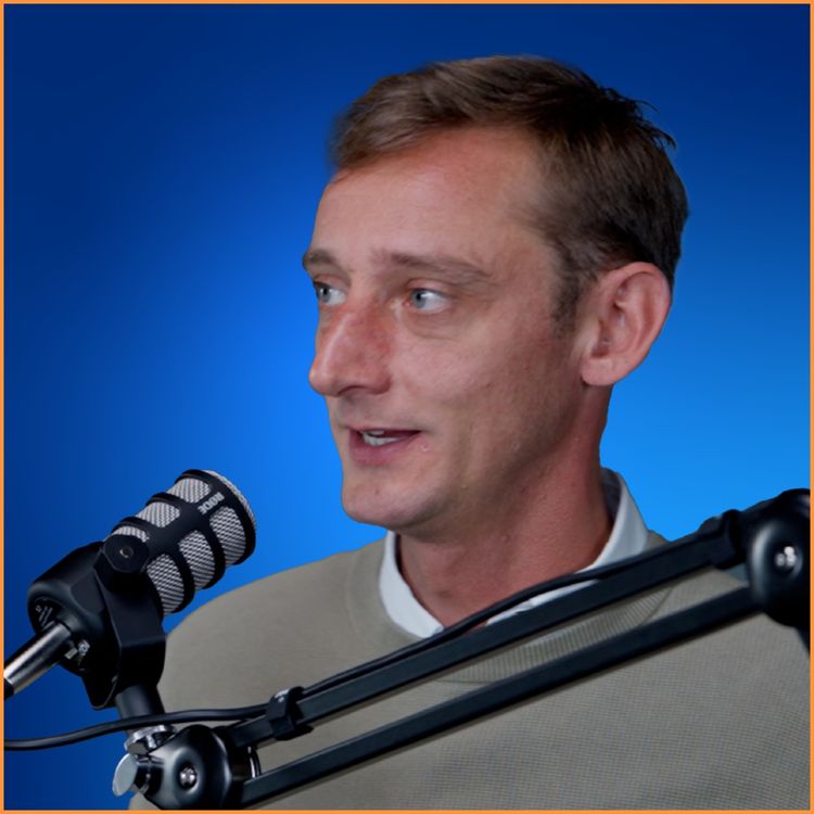 cover art for Waarom AI de recruiter niet vervangt - met Cedric van Aerde (Jobtoolz) | 52 Topics S3 - #09