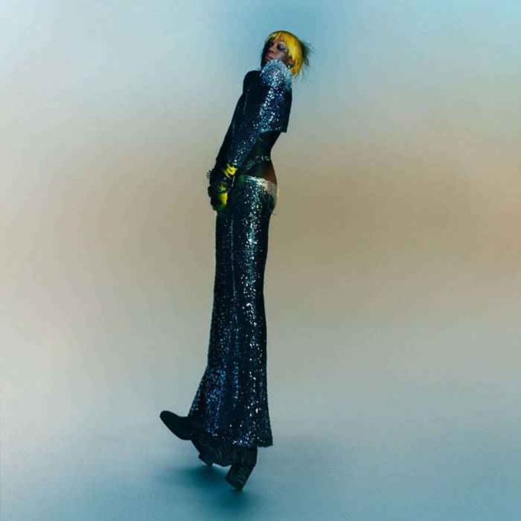 cover art for Yves Tumor expérimente et traverse les genres dans leur nouvel album !