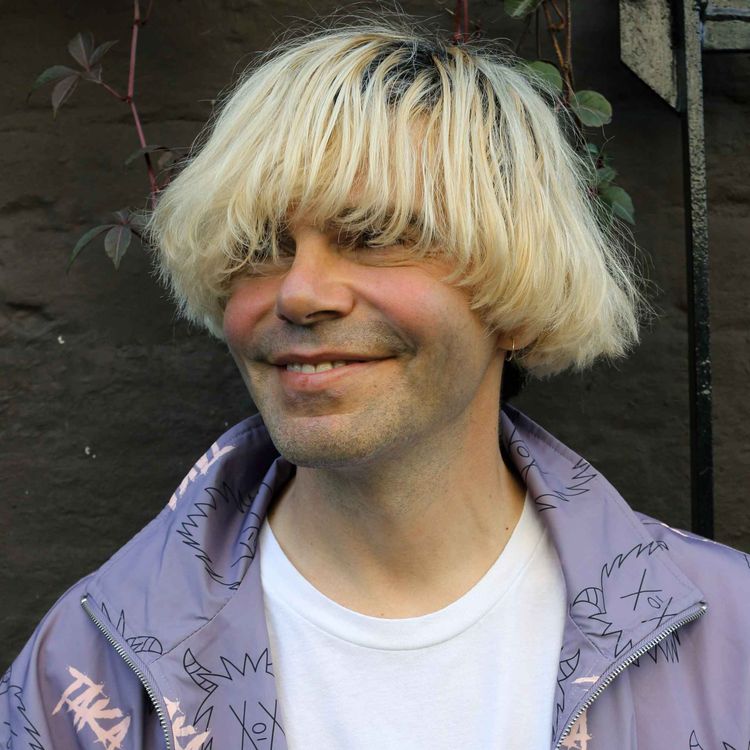 cover art for Episode 562: Tim Burgess (of The Charlatans)