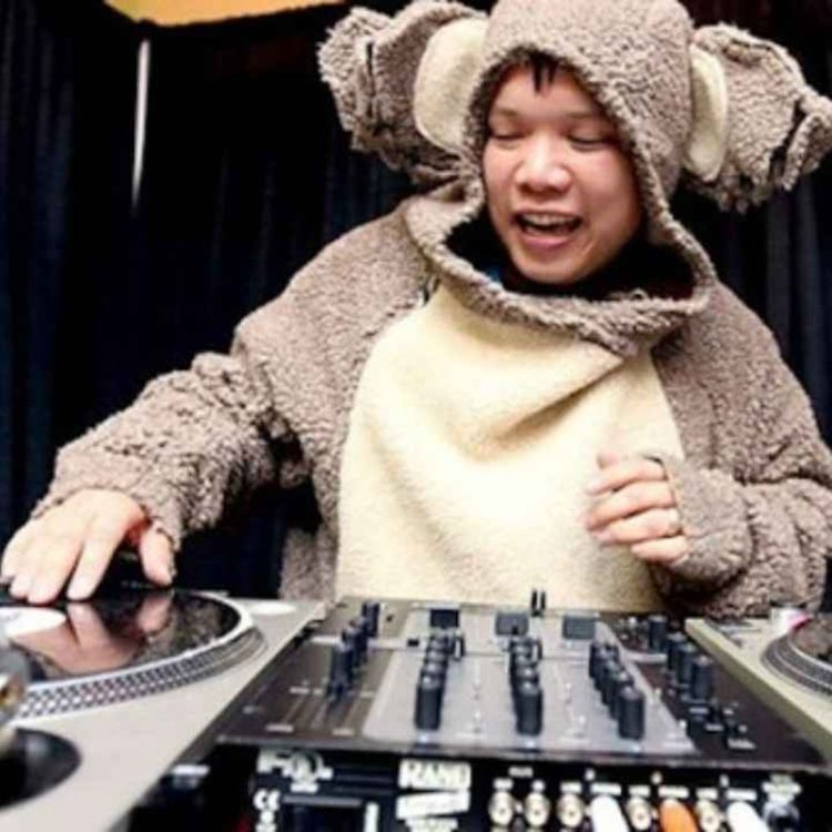 cover art for Episode 581: Kid Koala