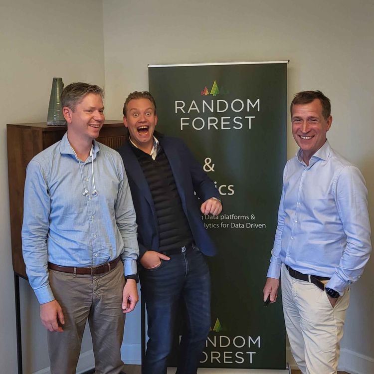 cover art for Avsnitt 65 - Generativ AI högst i hype-toppen