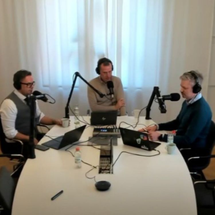 cover art for Avsnitt 203 - Dataingenjören på rekryteringsintervju