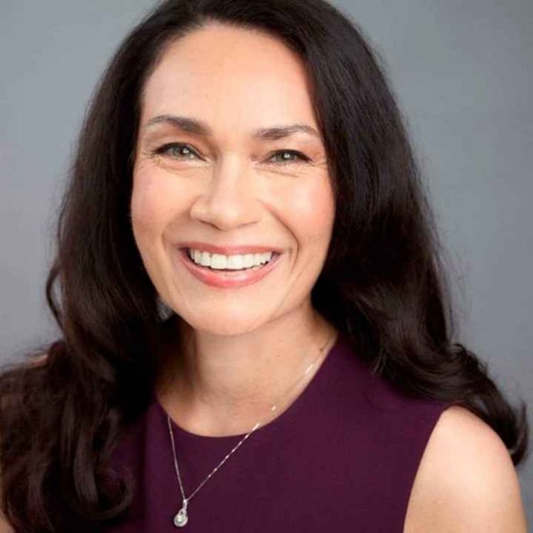 cover art for Are Dysfunctional Family Roles Keeping You Stuck! with Laura K. Connell