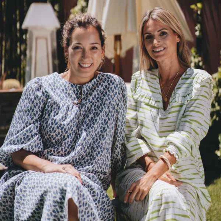 cover art for Andrea Pascual y Ana Chico de Guzmán: ‘Reírte de ti misma y aprender cosas nuevas te rejuvenece’