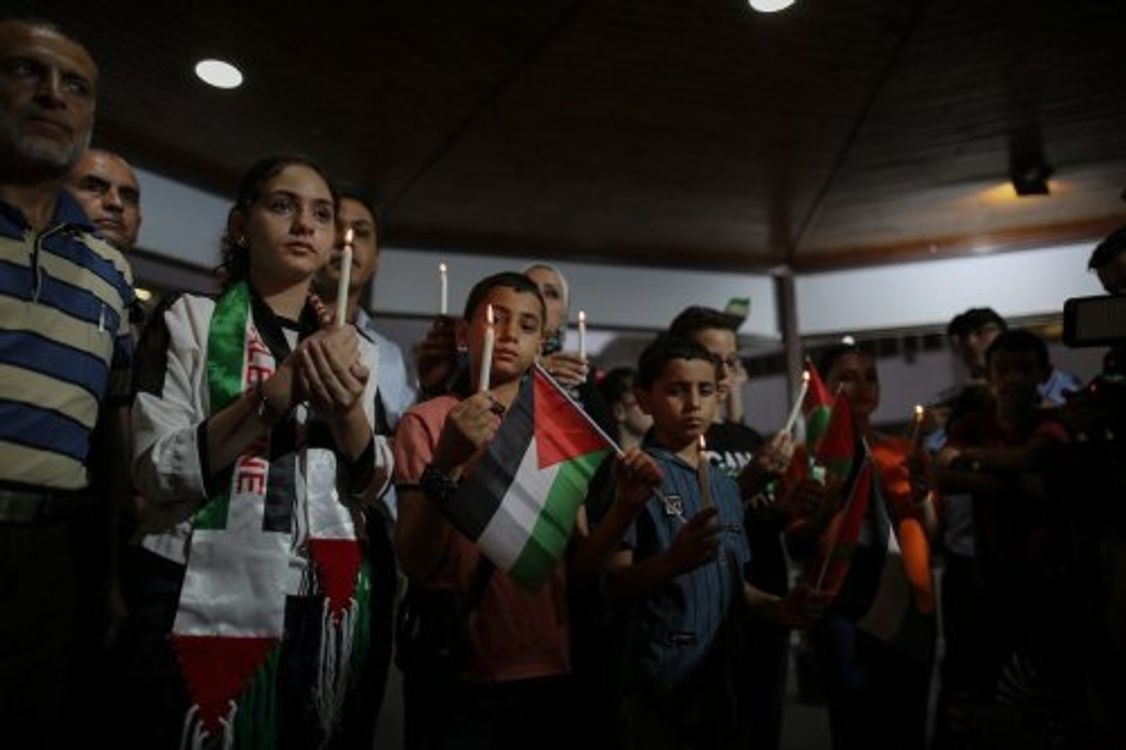 cover art for Un grupo de derechos palestinos afirma que cuatro pacientes de Gaza murieron debido a la prohibición de viajar a Israel.