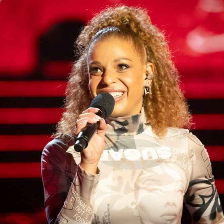 cover art for Maya Weiss (Australian Idol)