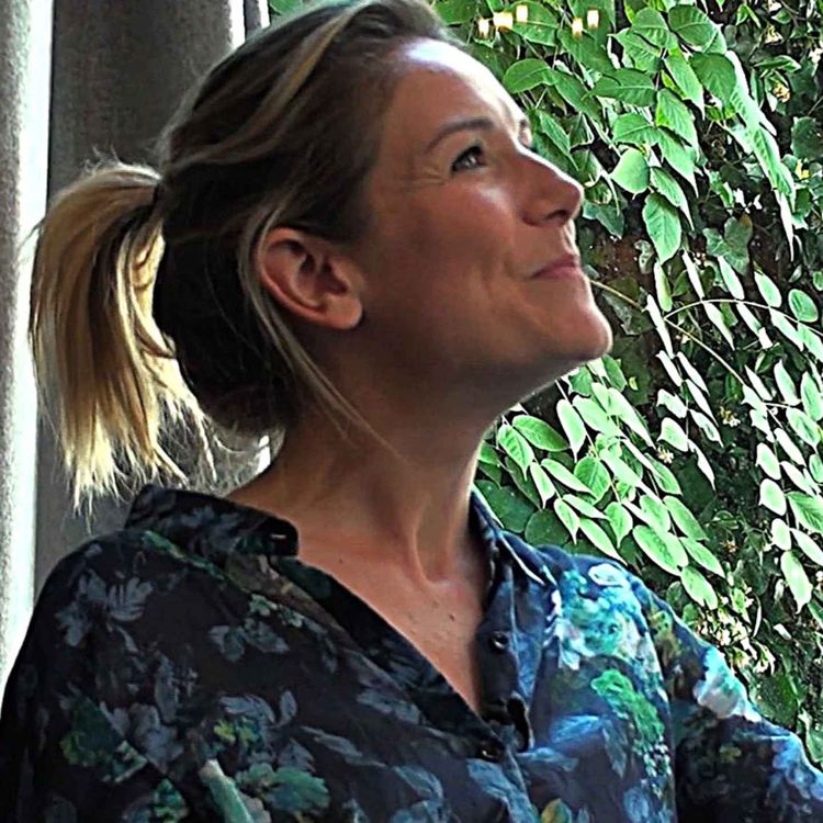 cover art for Louise Ekland "Je viens d'un quartier compliqué, ce n'était pas toujours facile"