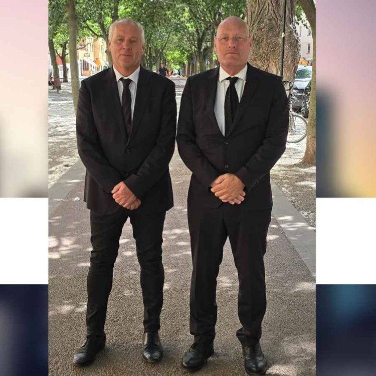 cover art for 433. Omvärldsanalys 13/10 2025. Partiledardebatten samt avskaffande av värnplikten för kvinnor...?