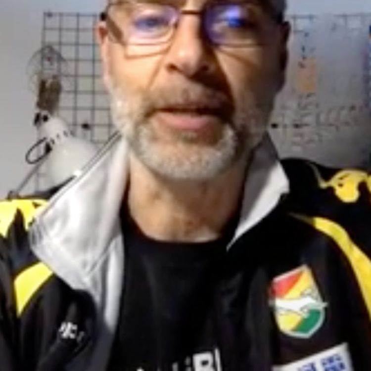 cover art for Entrevista con Flavio Perez - Hablemos de Fútbol