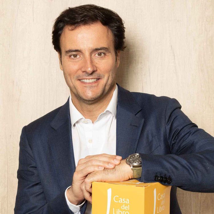 cover art for Café Virtual con Javier Arrevola - CEO de Casa del Libro