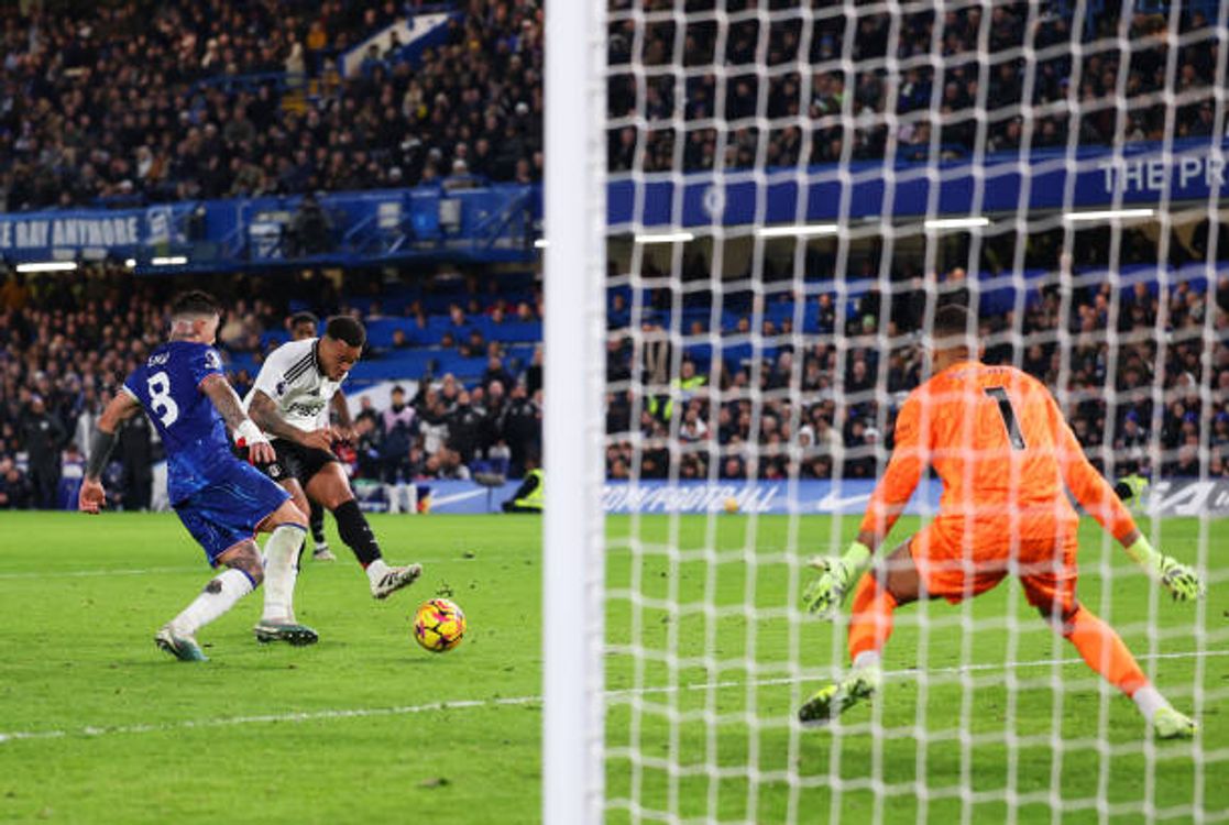 cover art for The lowdown on the Fulham derby