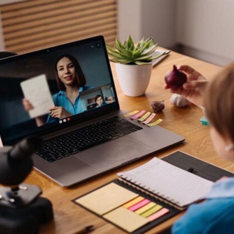 cover art for Episode 1: Uses Of Corporate Elearning Platform In Business