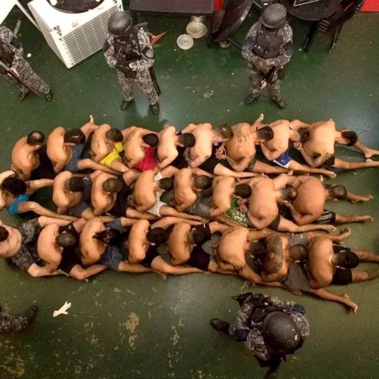 cover art for EL INFIERNO