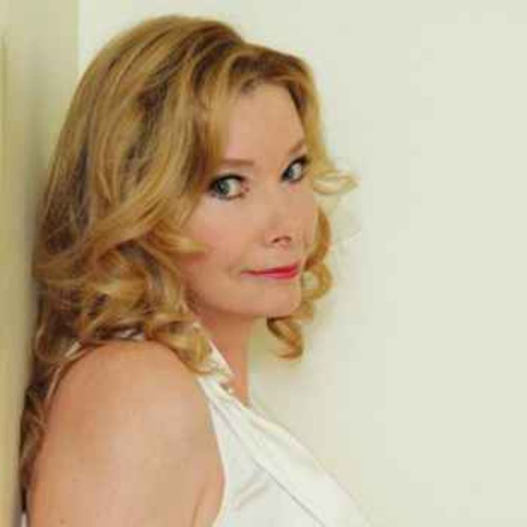 cover art for Episode 5 : Horror Deadbeats   Actress | Writer | Producer  Lynn Lowry