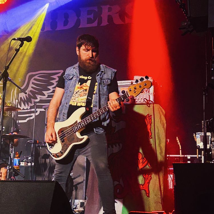 cover art for Episode 8: Tyla Campbell - Phil Campbell and the Bastard Sons / The People The Poet