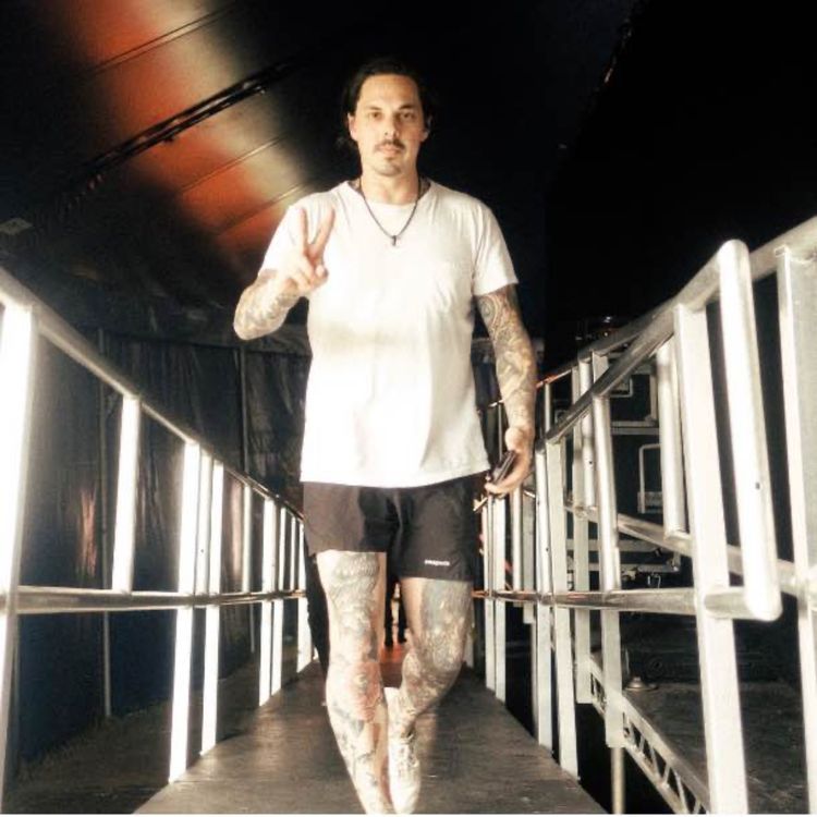 cover art for Episode 15: Jared Shavelson - Ways Away / Mariachi Bronx / The Hope Conspiracy / Boysetsfire (Ex- Pure Love/Paint It Black)