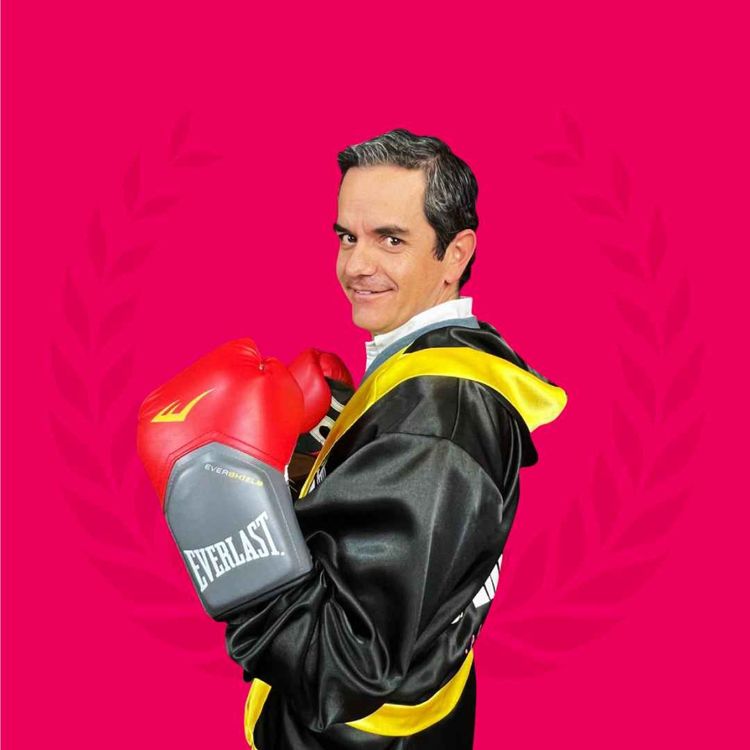 cover art for #16 Andrés Pachano- Como ser un líder en el sector hotelero.