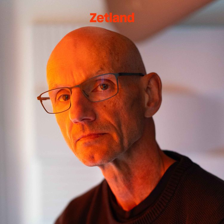 cover art for Gadebetjenten Rud satte sig for at vinde stofbrugernes tillid. Nu bliver hans tilgang til politik