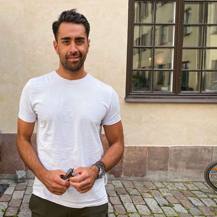 cover art for Paolo möter Mustafa Panshiri