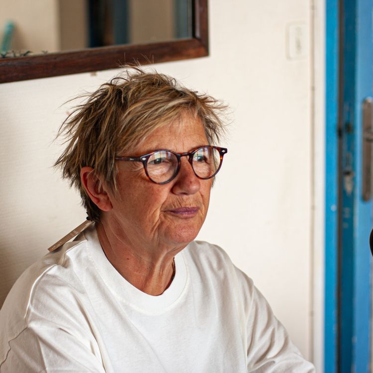 cover art for Mimi Cassaro : la pulsion de l’eau froide et de la baignade en mer