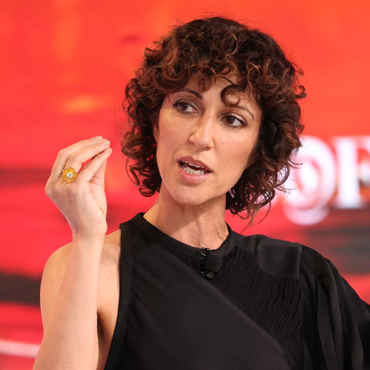 cover art for Yasmin Sewell: Intuition Can be a Superpower in Business 