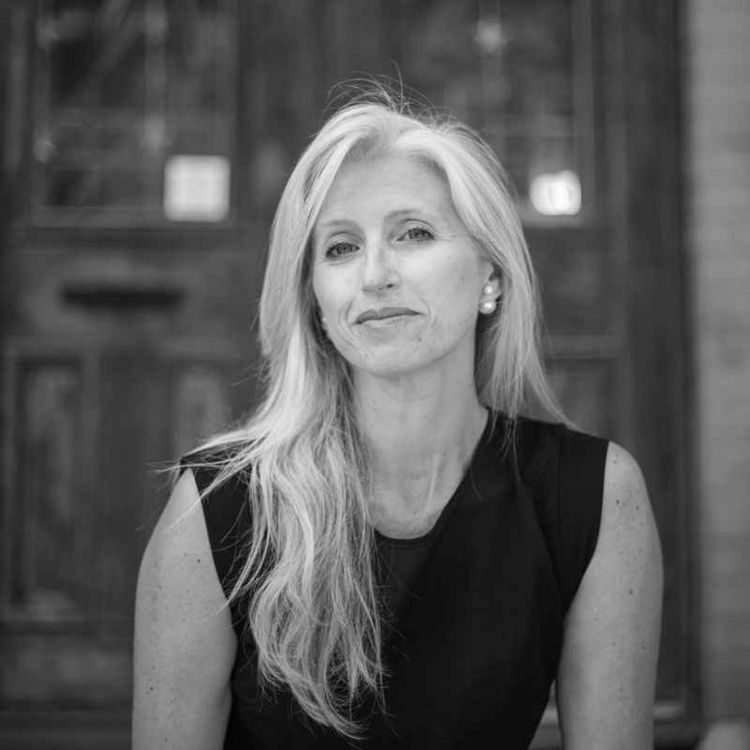 cover art for Entrevue #455 - Sara Gilbert, Stratège d'affaires & Coach en mindset