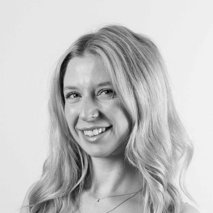 cover art for #512 - Maude Charbonneau, Créatrice de contenu 