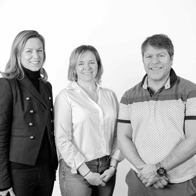 cover art for #590 - Sandra-Cynthia, Mathilde, et Yanik Péloquin de la compagnie Les Gicleurs Acme Ltée