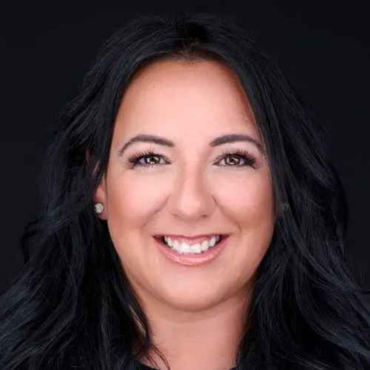 cover art for #643 - Julie Duhamel, Présidente, Stratège et Coach RH