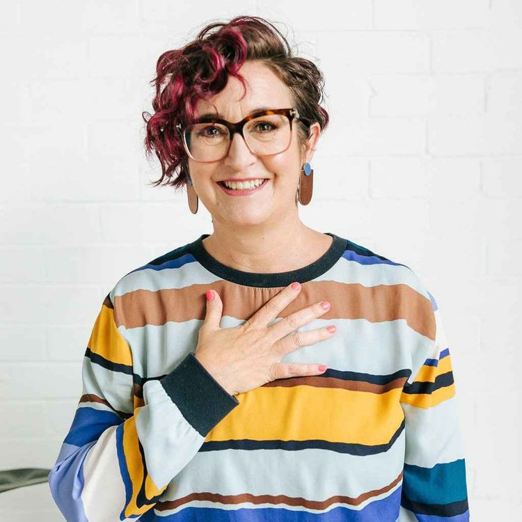 cover art for 155. Living with ADHD and staying sober with coach Emma Gilmour