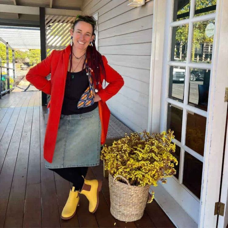 cover art for 322.  Resenting sobriety with Katie from Tas 