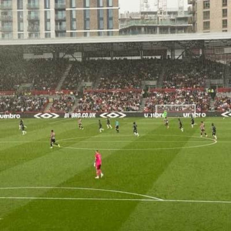 cover art for Two Points Dropped As Bees And Palace Draw Again